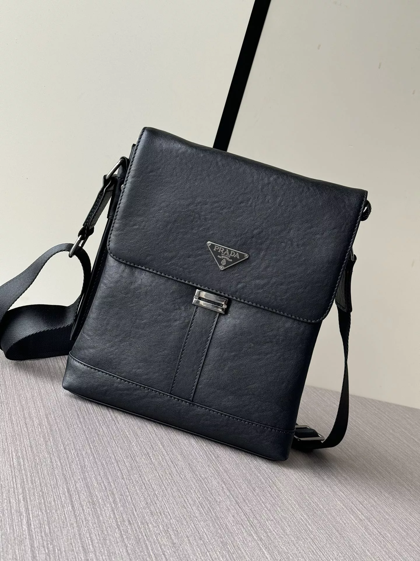 prada aaa homme mini sac a main s_12734b4